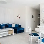 Blue Marina - Okrzei Residence - By Lion Apartments *