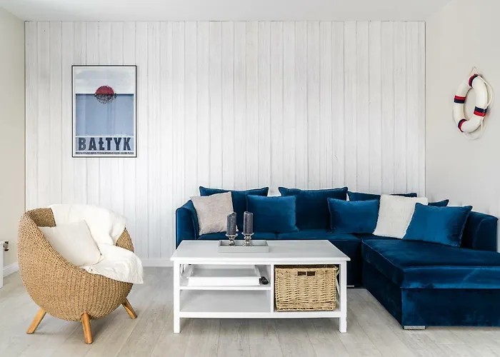 Blue Marina - Okrzei Residence - By Lion Apartments *
