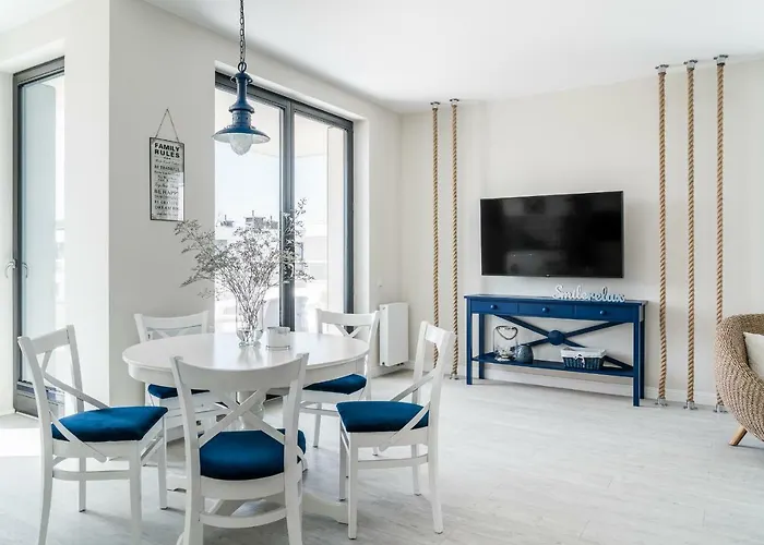 Blue Marina - Okrzei Residence - By Lion Apartments Lägenhet Sopot